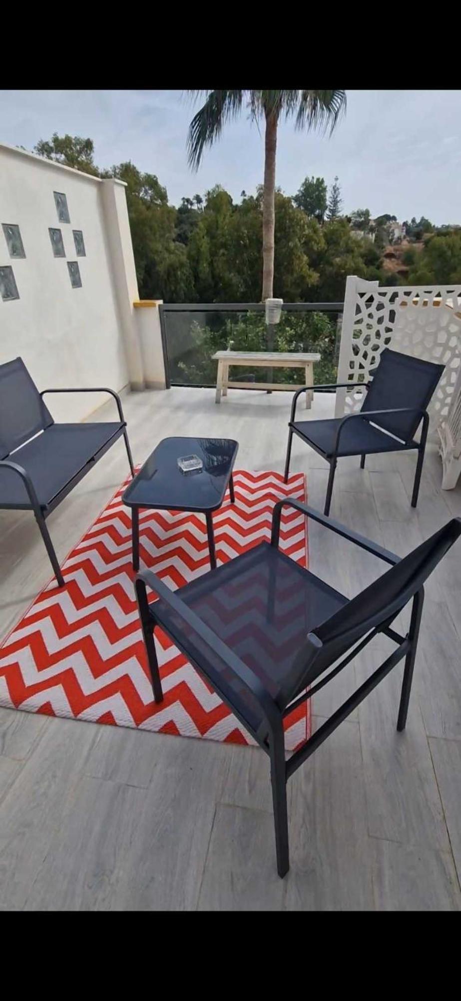 VillaEscondidaPrecioso estudio con vista al mar y piscina Málaga Exterior foto
